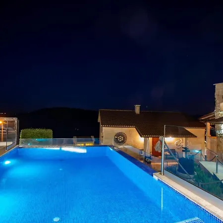Hotel A Raxeira de Jose Campano (Galicia)